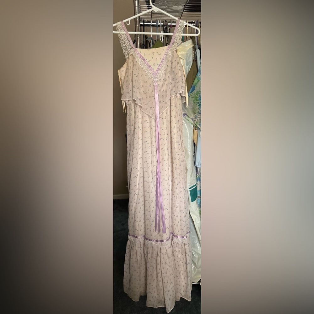 Gunne sax ish dress